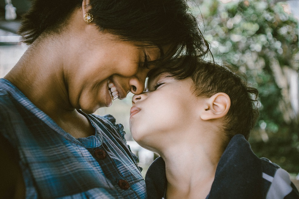 Indulgența parentală – de ce ne răsfățăm copiii și cum să facem altfel